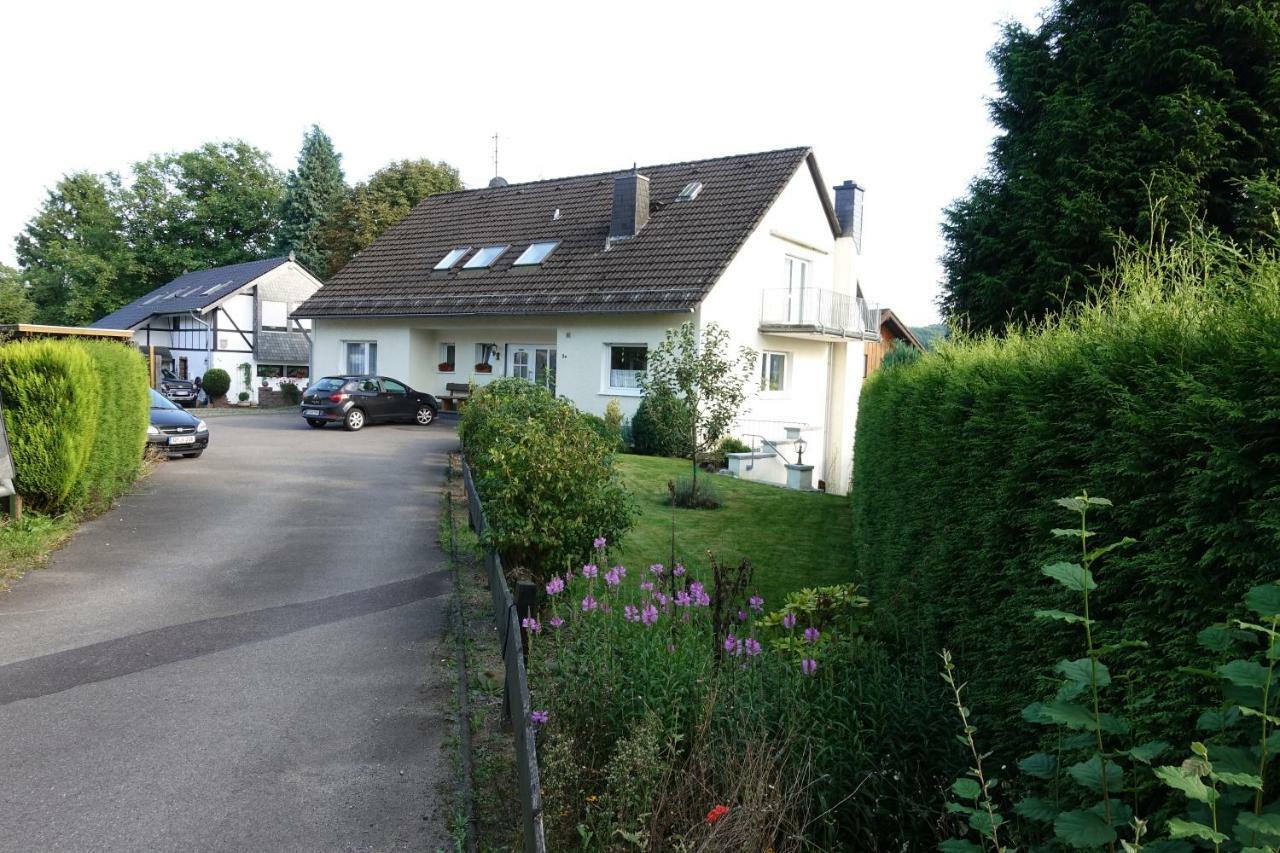 Ferienwohnung Lindlar-Linde Exterior foto